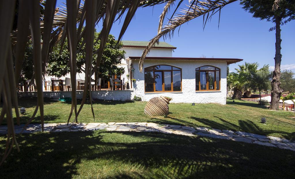 كاراغاتش Passawanda Hotel المظهر الخارجي الصورة